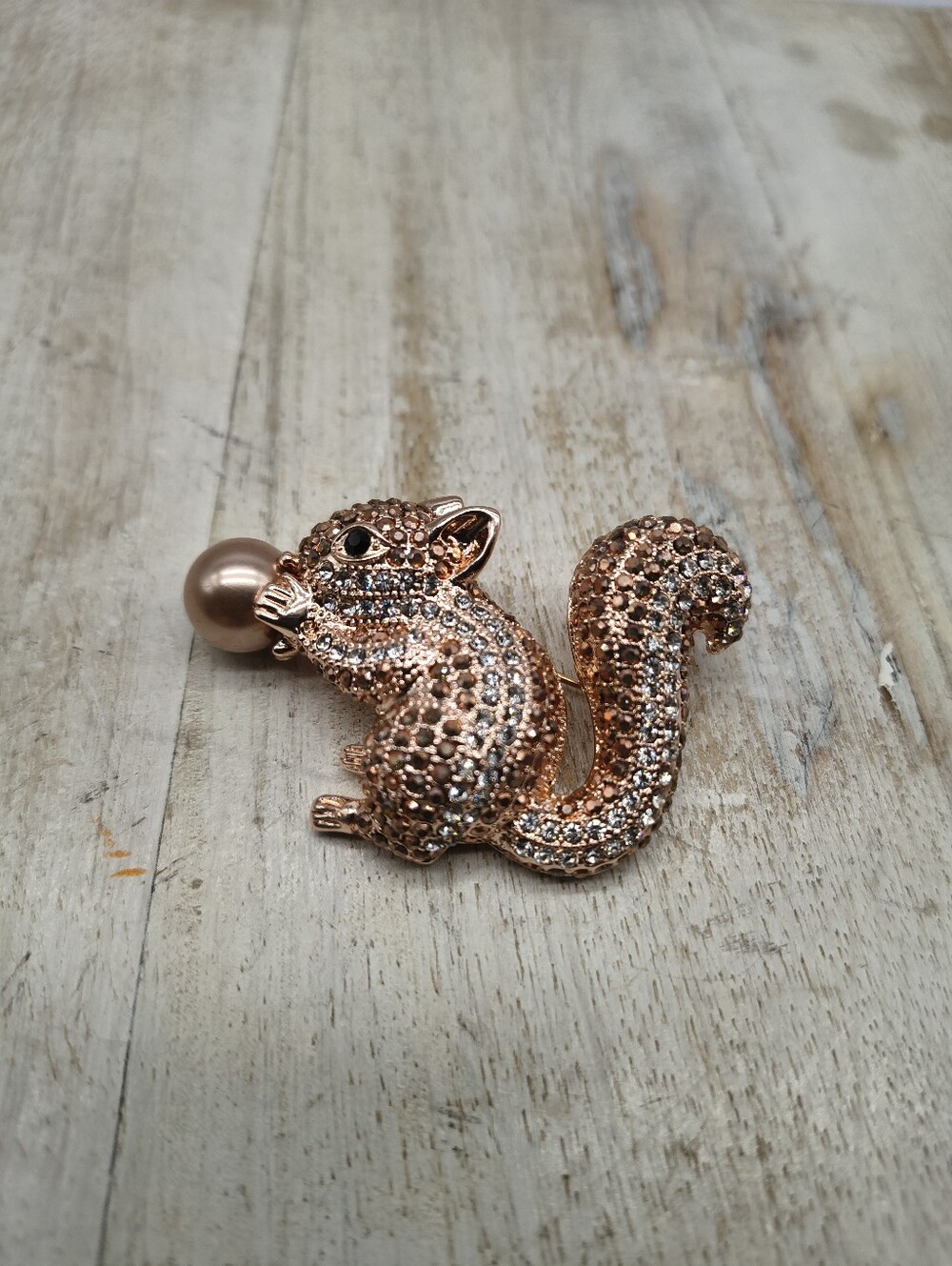 🐿️ Dana Buchman Squirrel Pin